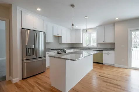 31 Juliana Avenue Nashua NH 03064