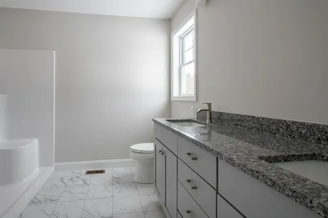 31 Juliana Avenue Nashua NH 03064