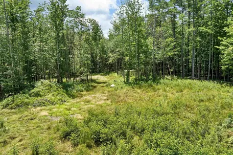 527 Governor Wentworth Highway Tuftonboro NH 03816