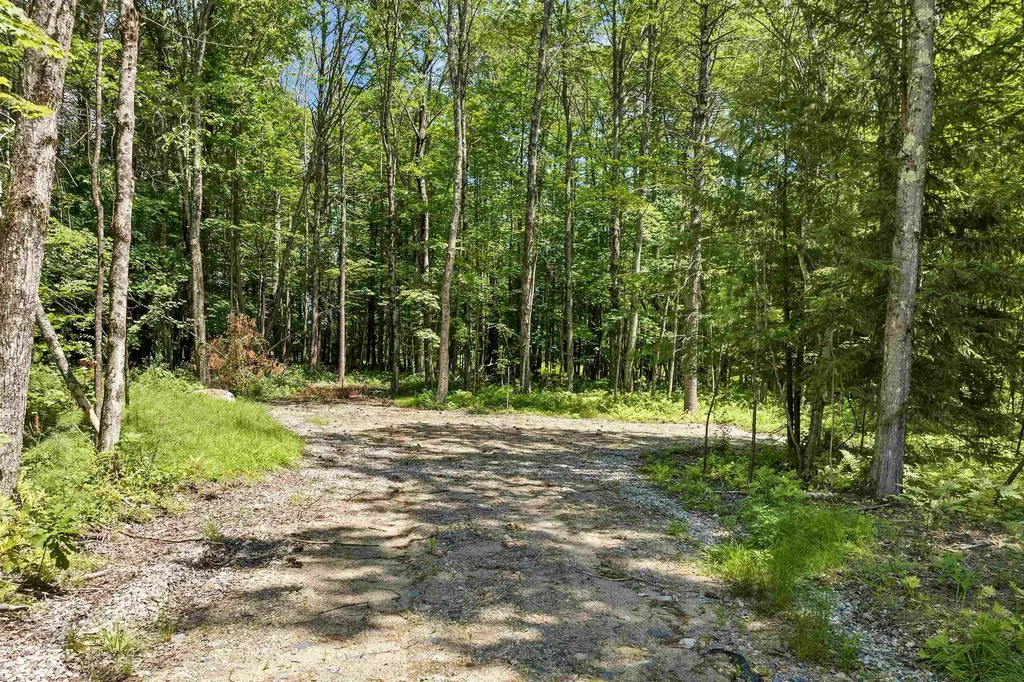 527 Governor Wentworth Highway Tuftonboro NH 03816