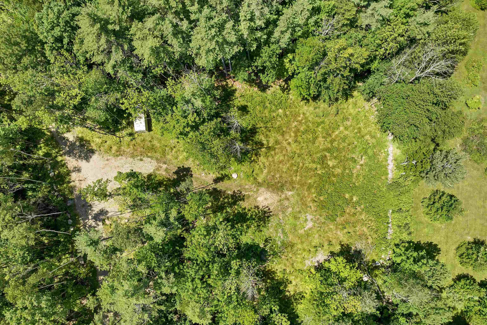 527 Governor Wentworth Highway Tuftonboro NH 03816