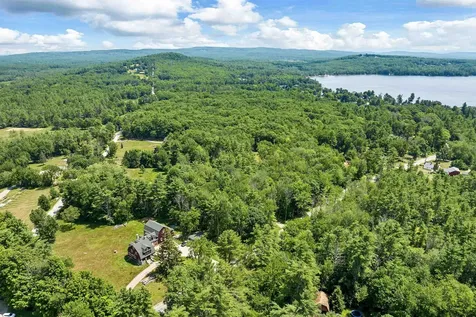 527 Governor Wentworth Highway Tuftonboro NH 03816