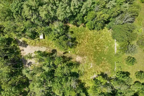 527 Governor Wentworth Highway Tuftonboro NH 03816