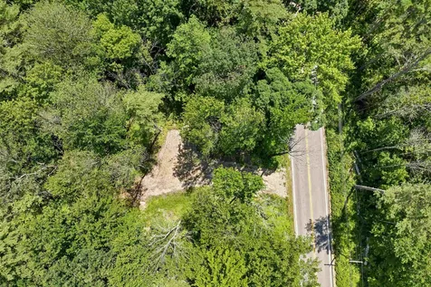 527 Governor Wentworth Highway Tuftonboro NH 03816