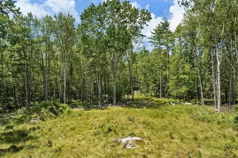 527 Governor Wentworth Highway Tuftonboro NH 03816