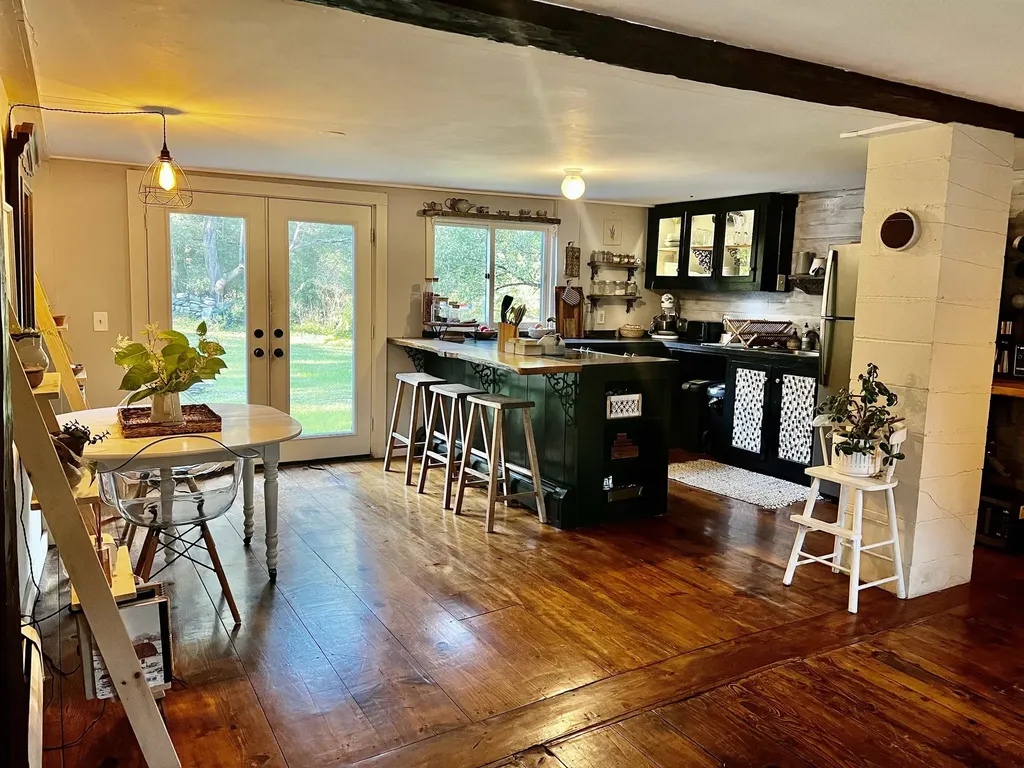 70 Worden Lane Townshend VT 05359