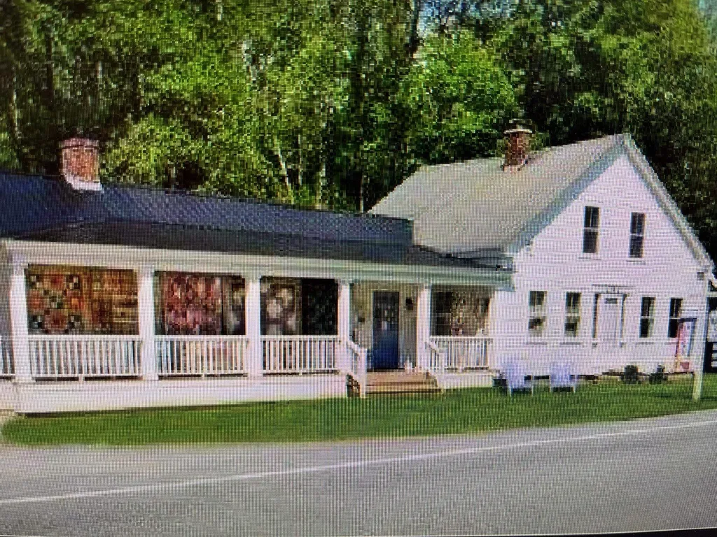6795 Vt Route 100 Londonderry VT 05148