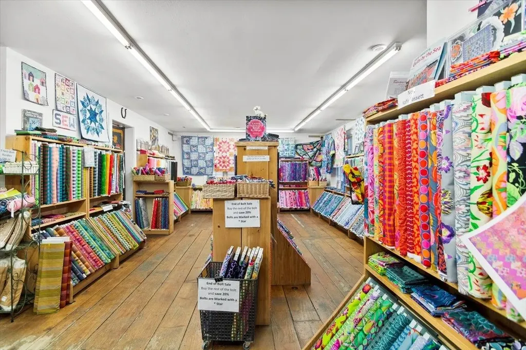 6795 Vt Route 100 Londonderry VT 05148