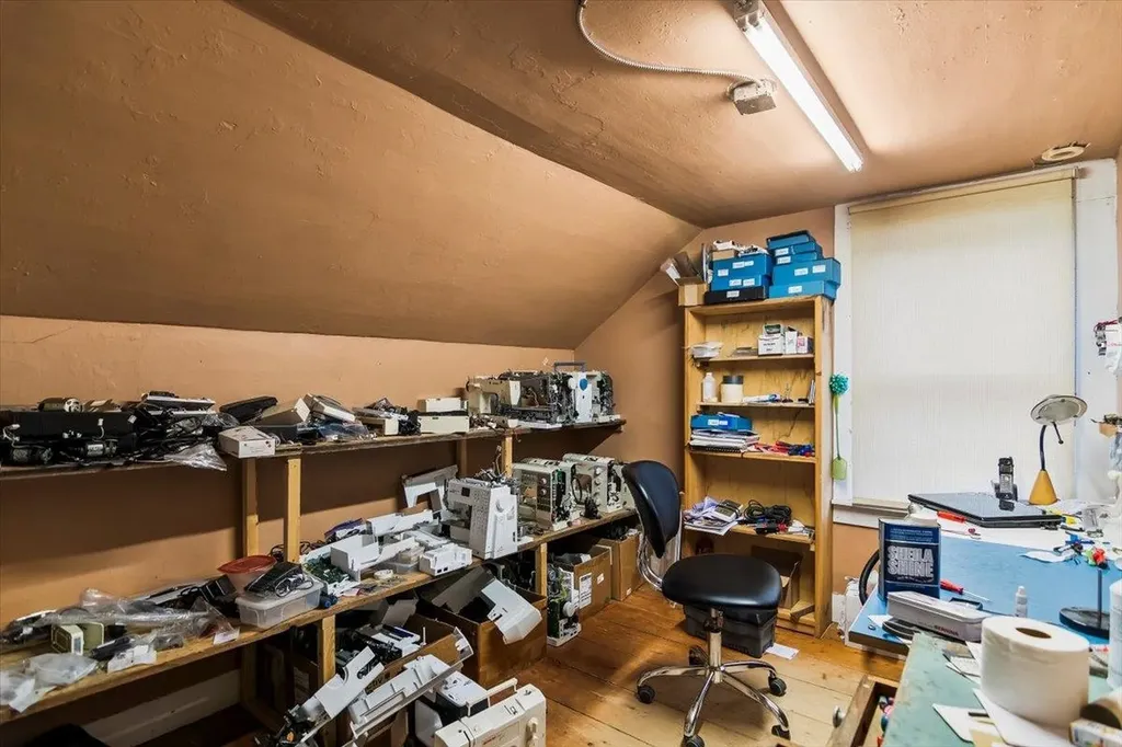 6795 Vt Route 100 Londonderry VT 05148