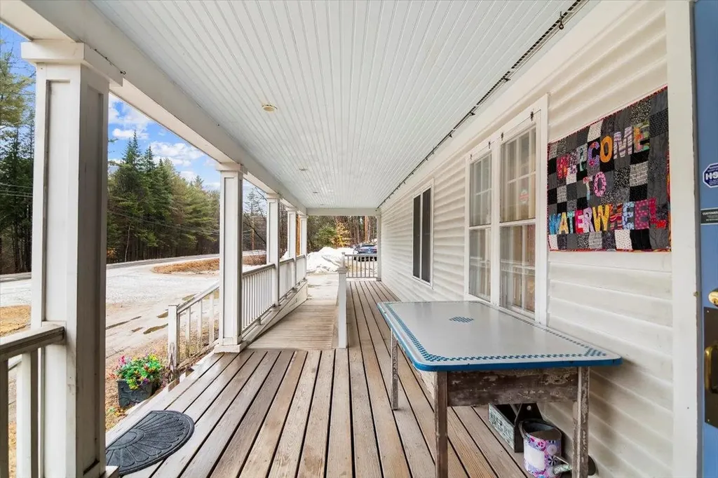 6795 Vt Route 100 Londonderry VT 05148