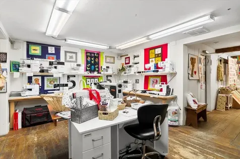 6795 Vt Route 100 Londonderry VT 05148