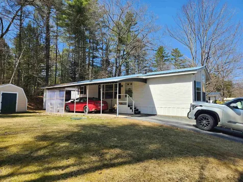 2 Collin Place Claremont NH 03743