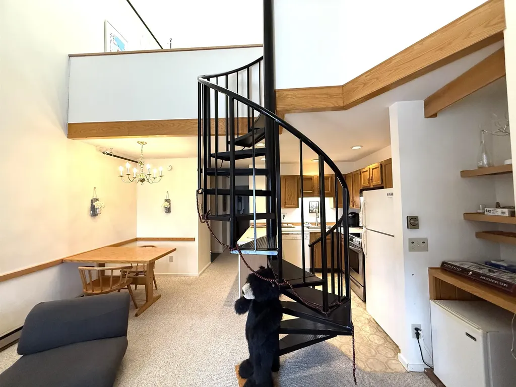 161 Mountainside Drive Warren VT 05674