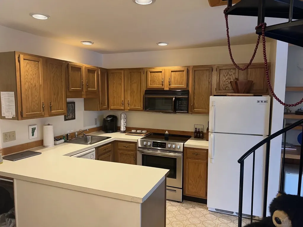 161 Mountainside Drive Warren VT 05674