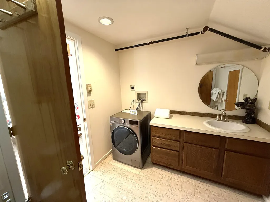 161 Mountainside Drive Warren VT 05674