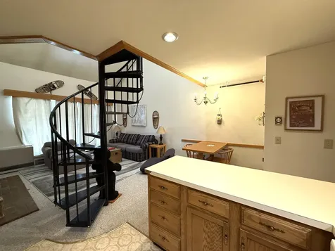 161 Mountainside Drive Warren VT 05674