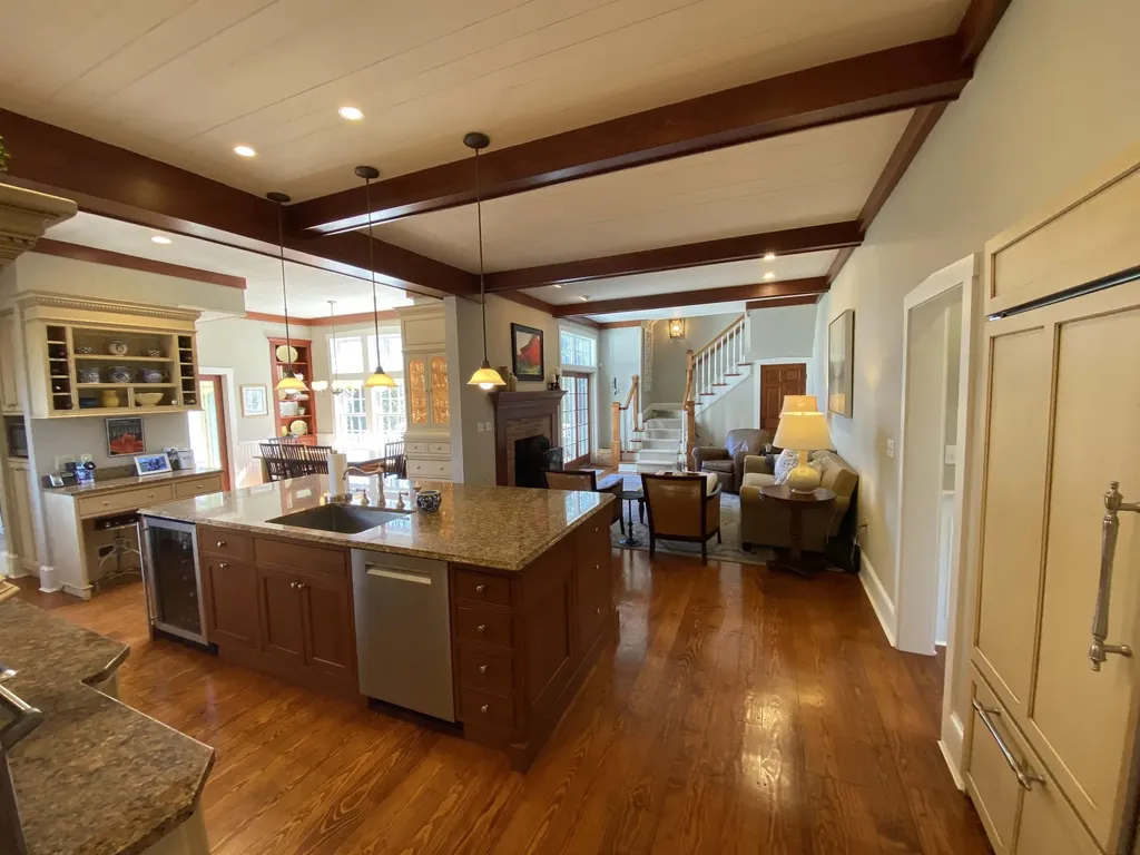 118 N Pepperell Road Hollis NH 03049