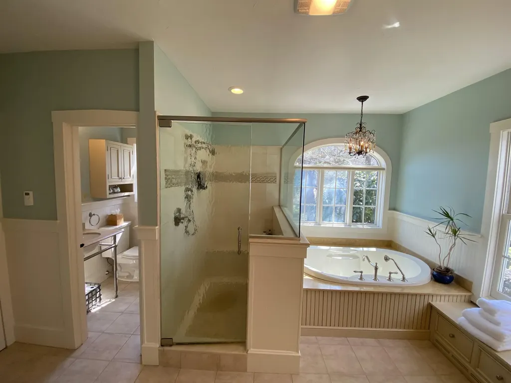 118 N Pepperell Road Hollis NH 03049