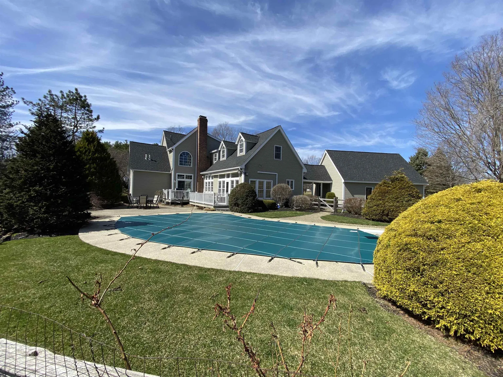 118 N Pepperell Road Hollis NH 03049