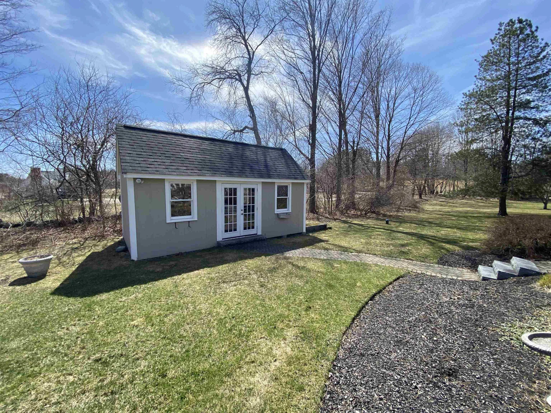 118 N Pepperell Road Hollis NH 03049