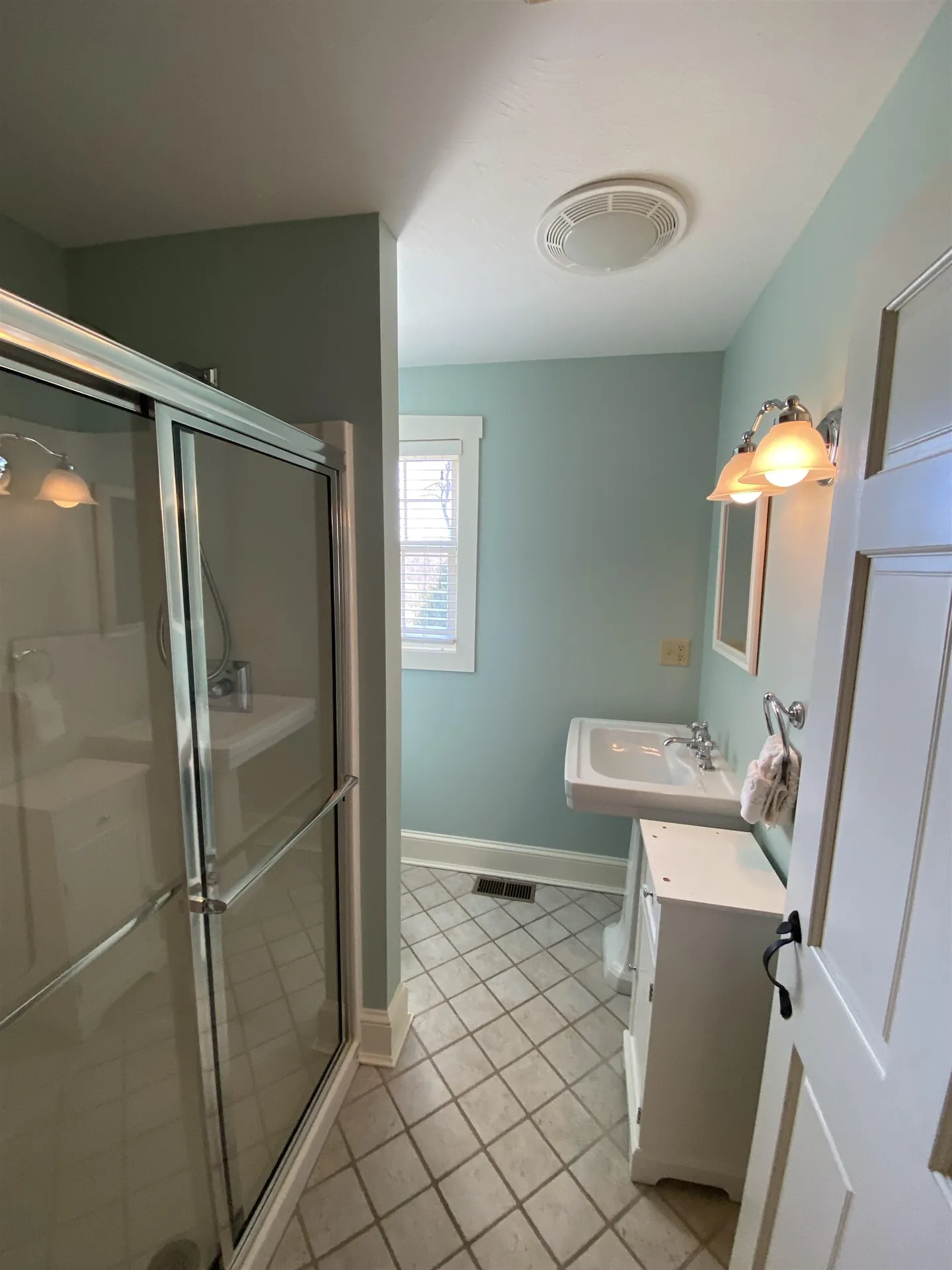 118 N Pepperell Road Hollis NH 03049