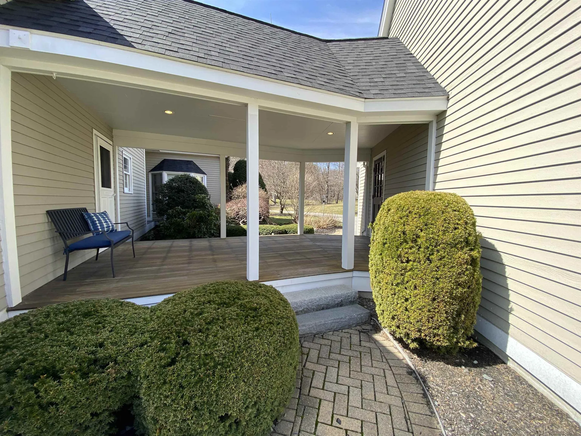 118 N Pepperell Road Hollis NH 03049