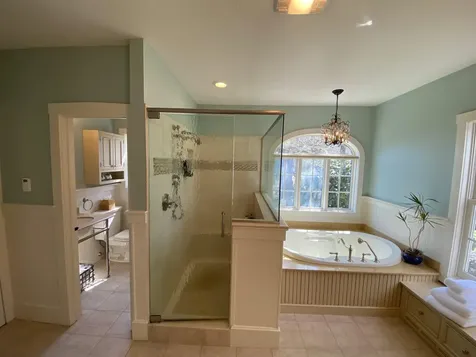 118 N Pepperell Road Hollis NH 03049