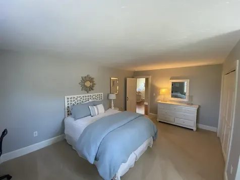118 N Pepperell Road Hollis NH 03049