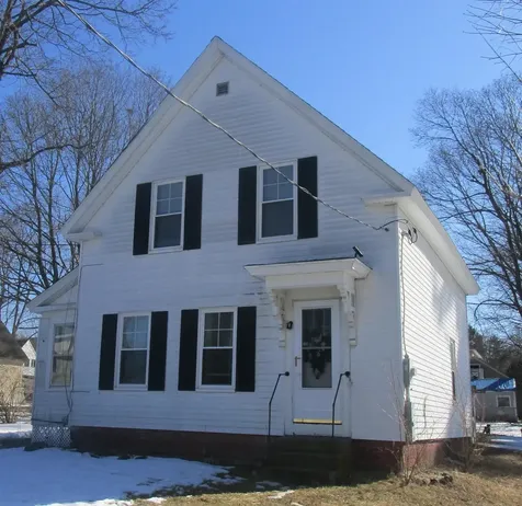 10 Norton Street Derry NH 03038