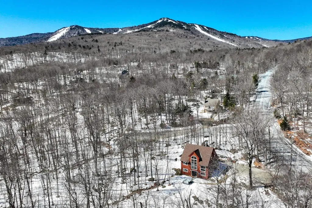 191 Trailview Drive Killington VT 05751