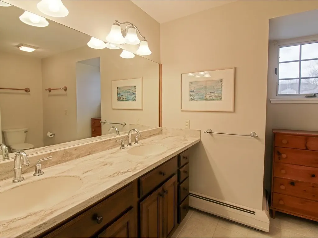 40 Southwind Drive Burlington VT 05401