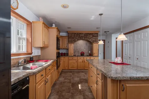 54 Twitchell Settlement Rochester VT 05767