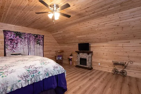 54 Twitchell Settlement Rochester VT 05767