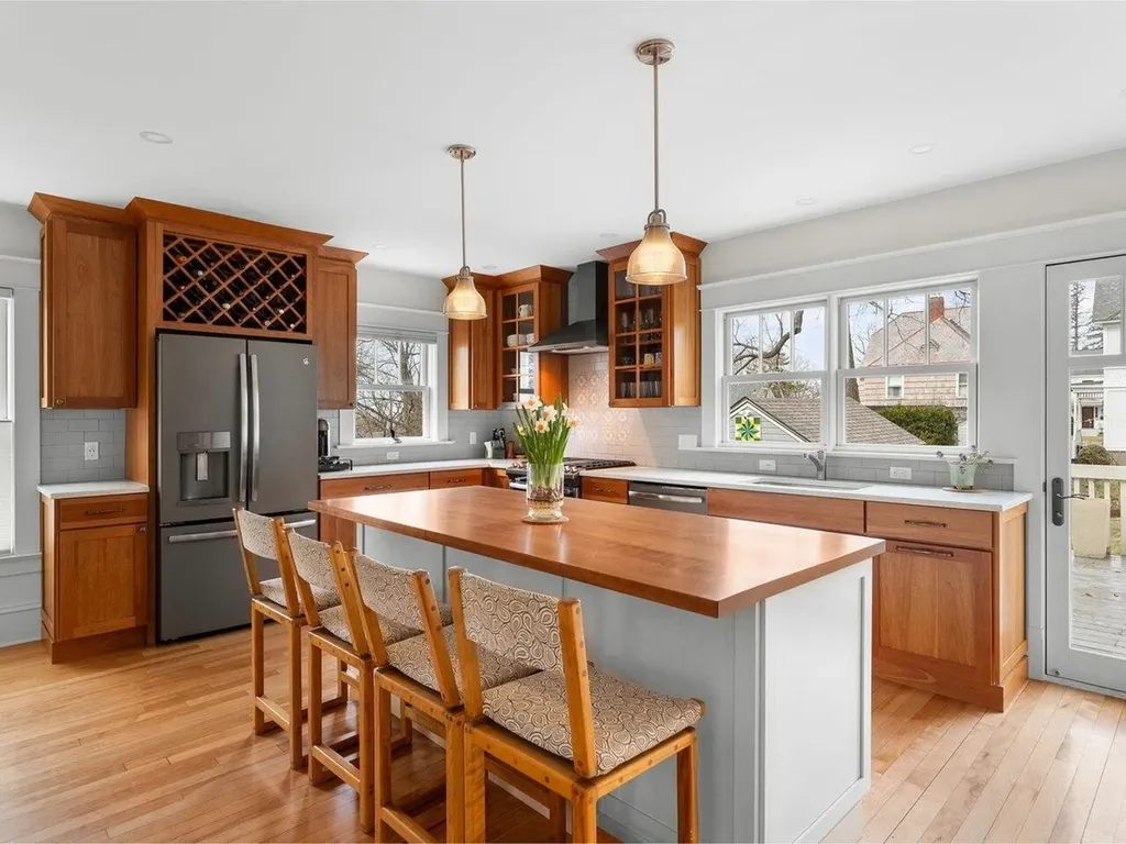 38 Bayview Street Burlington VT 05401