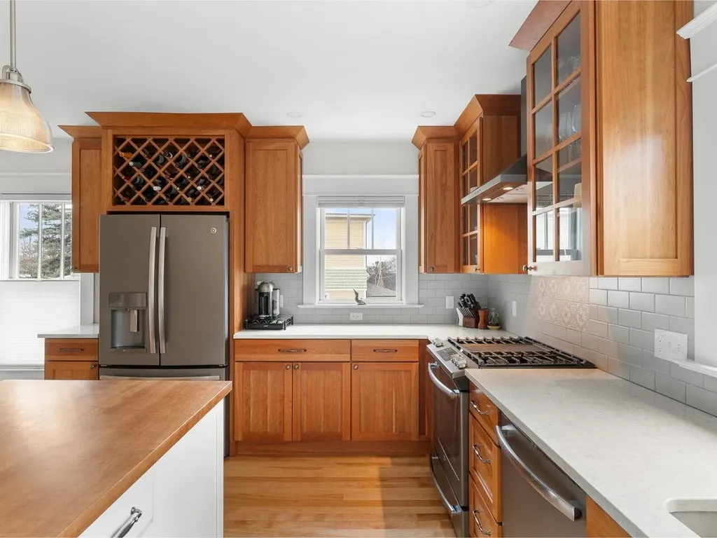 38 Bayview Street Burlington VT 05401