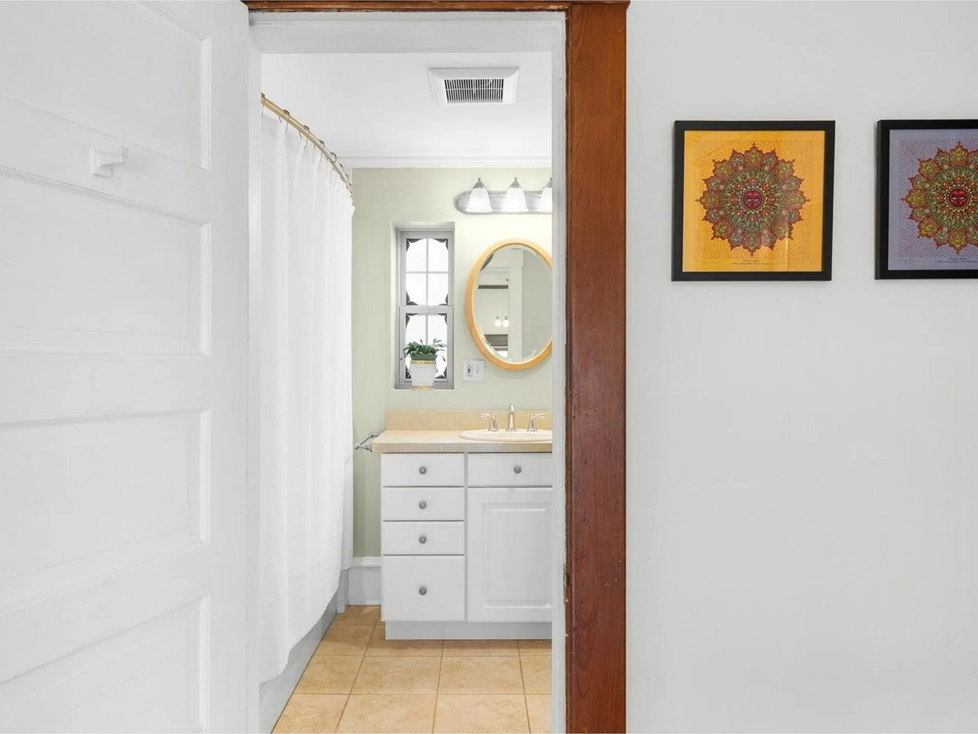 38 Bayview Street Burlington VT 05401