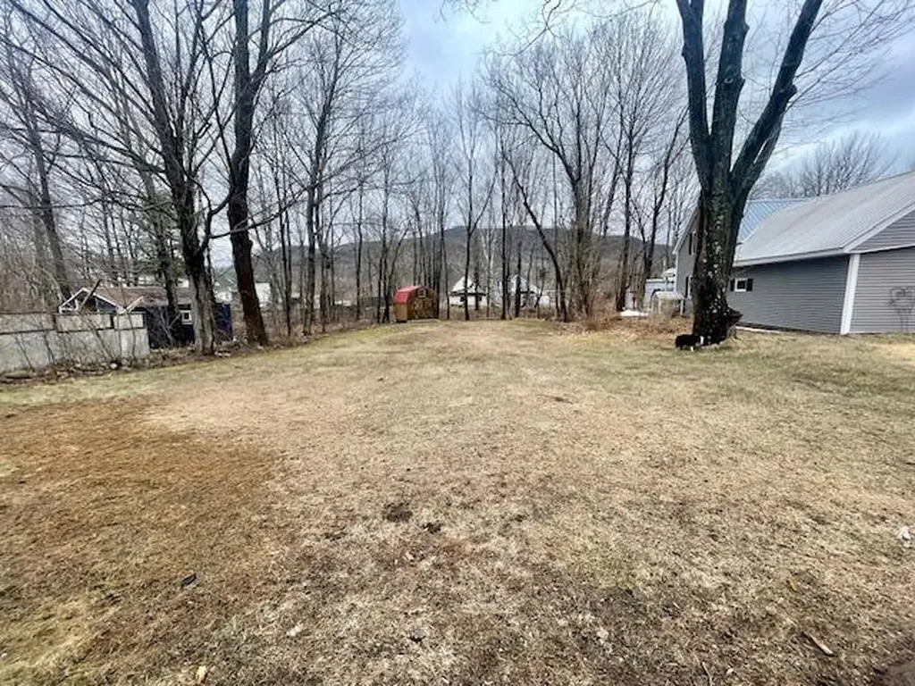 39 Washington Street Gorham NH 03581