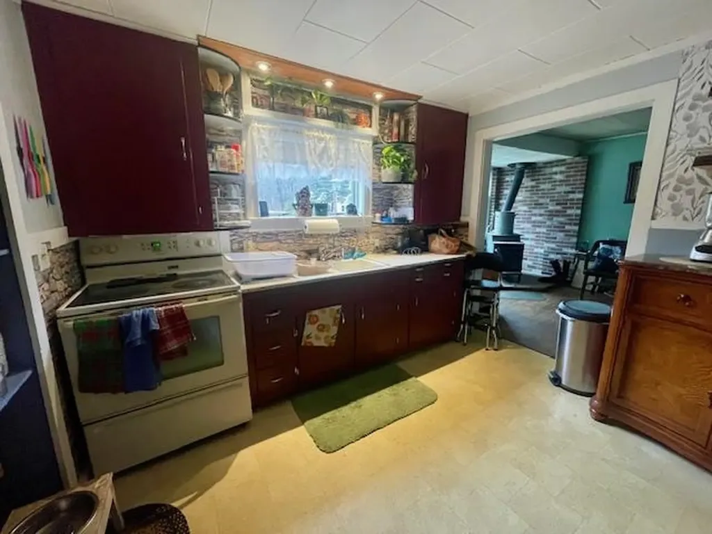 39 Washington Street Gorham NH 03581