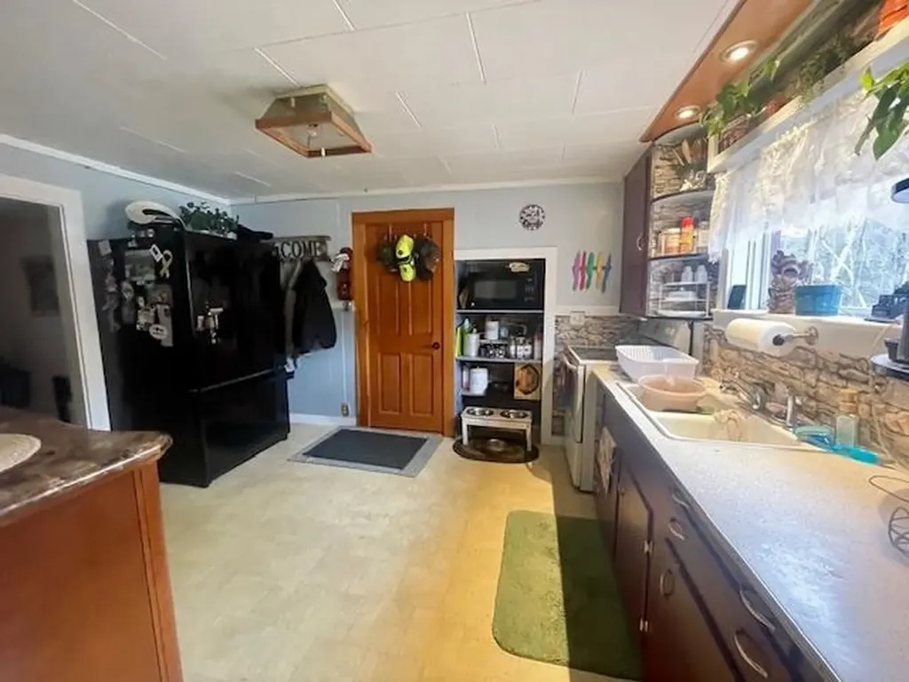 39 Washington Street Gorham NH 03581