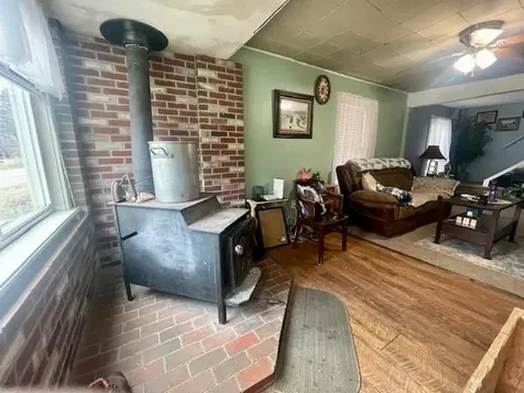 39 Washington Street Gorham NH 03581