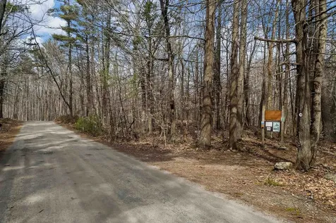 25 Marsh Brook Lane York ME 03902