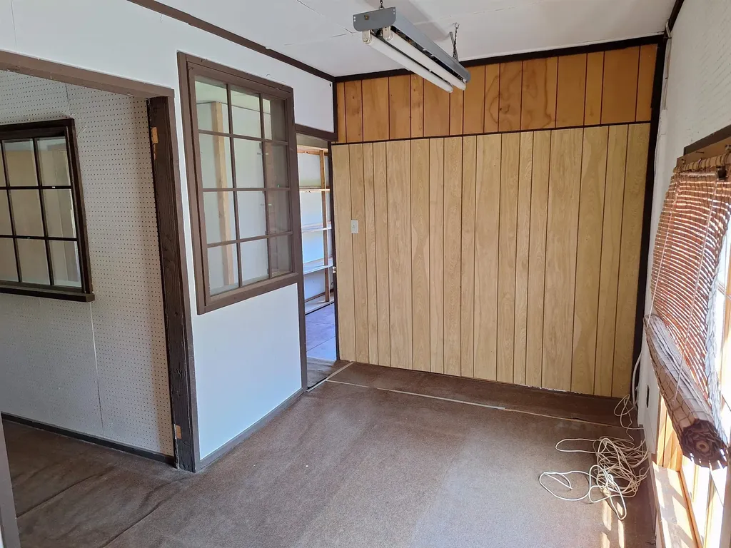 89 South Street Walpole NH 03608