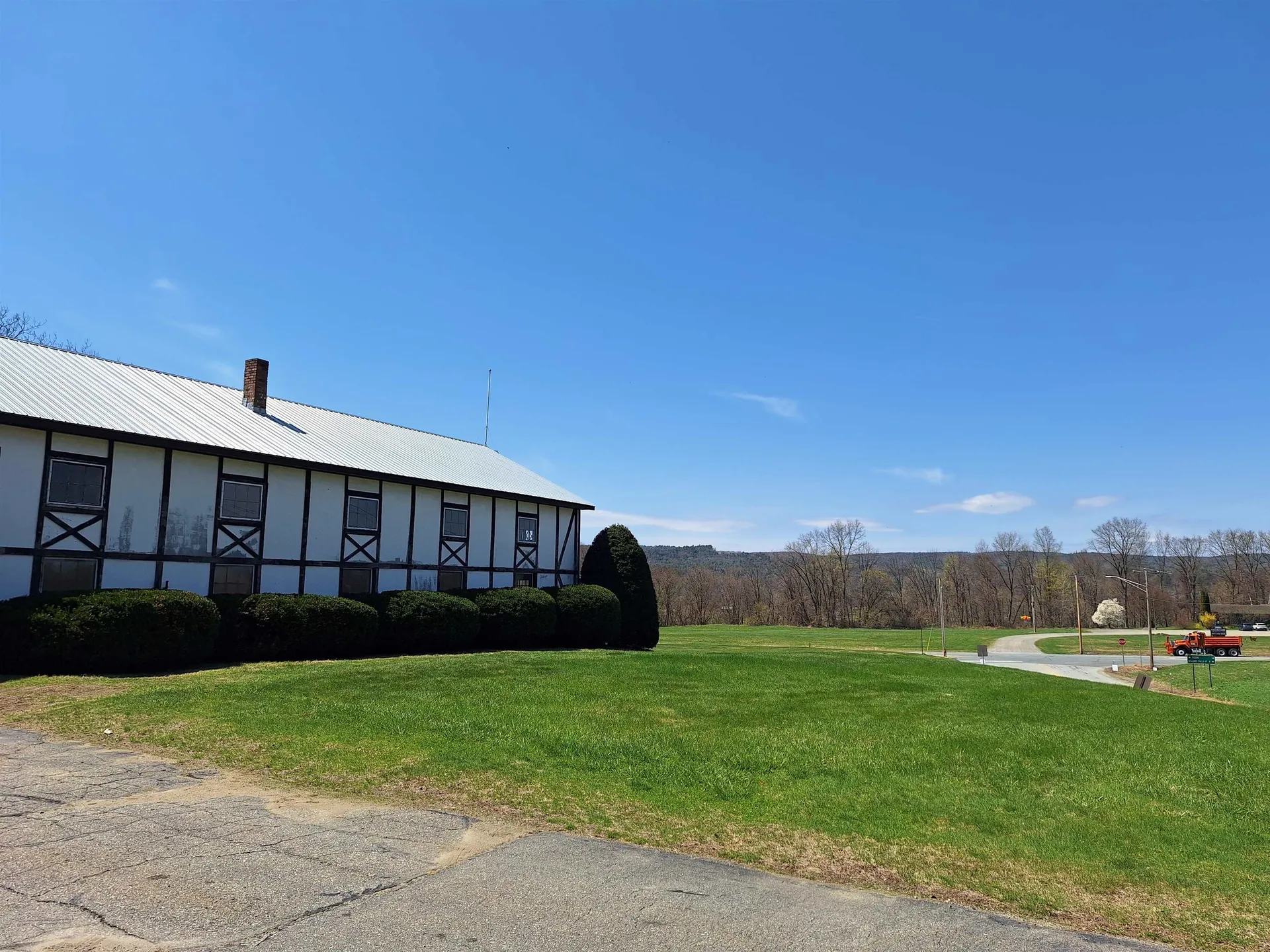 89 South Street Walpole NH 03608