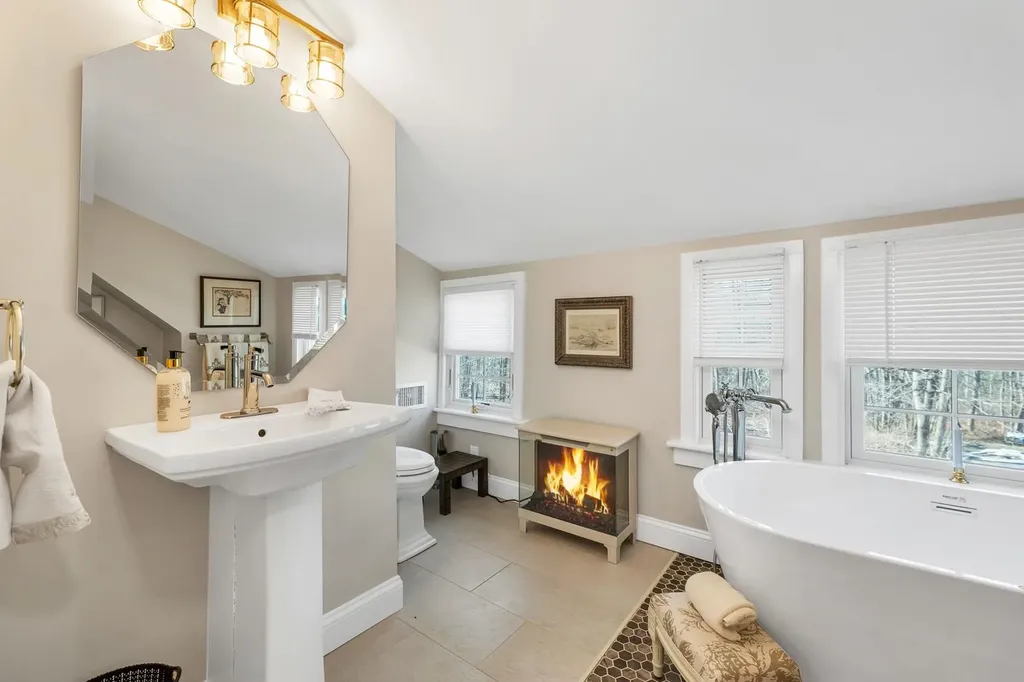 116 Middleton Road Wolfeboro NH 03894