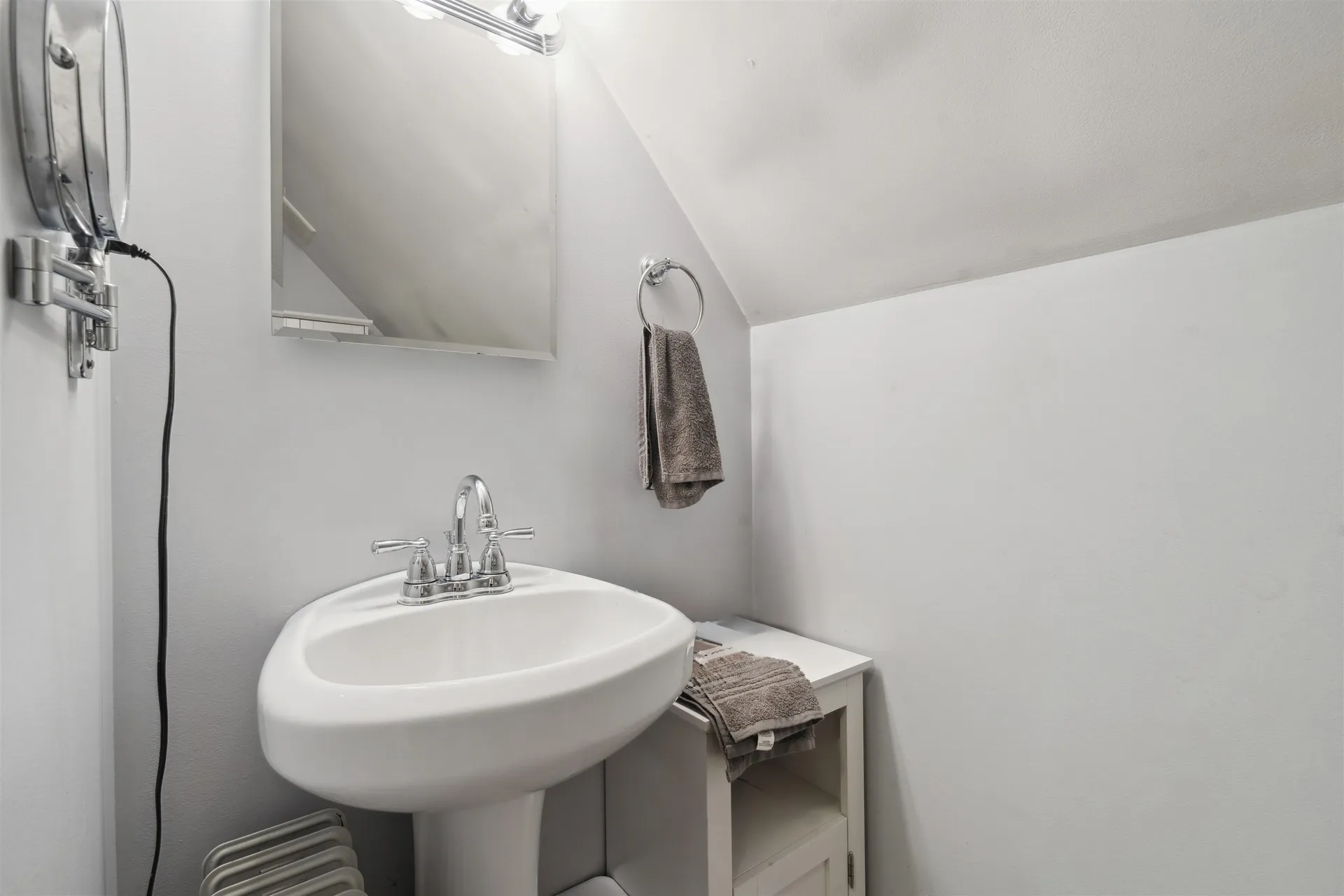 5 Golf Club Road Newport NH 03773