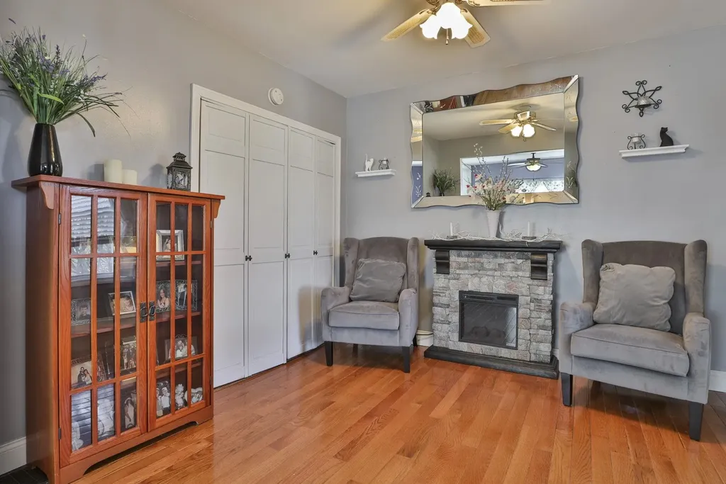 22 Witt Avenue Manchester NH 03103