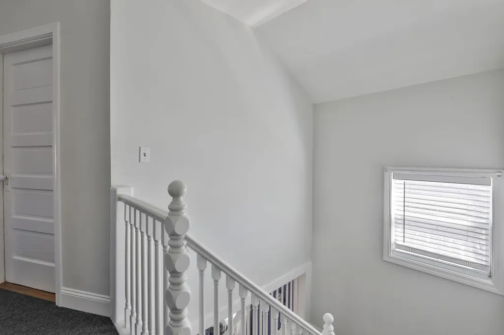 22 Witt Avenue Manchester NH 03103