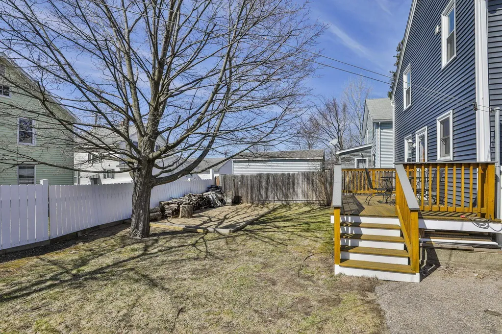 22 Witt Avenue Manchester NH 03103
