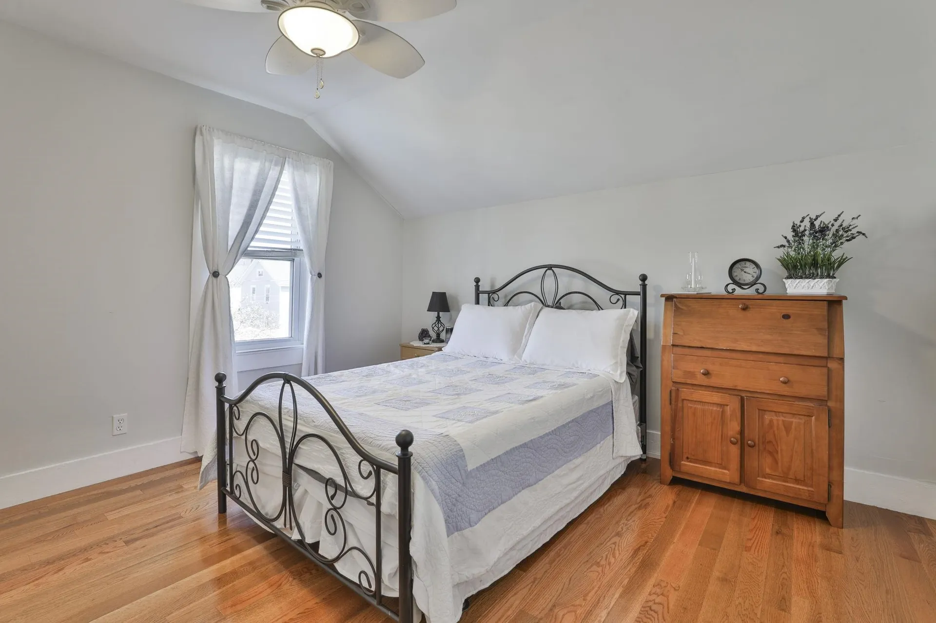 22 Witt Avenue Manchester NH 03103