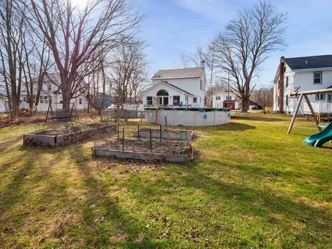 325 South Street Poultney VT 05764